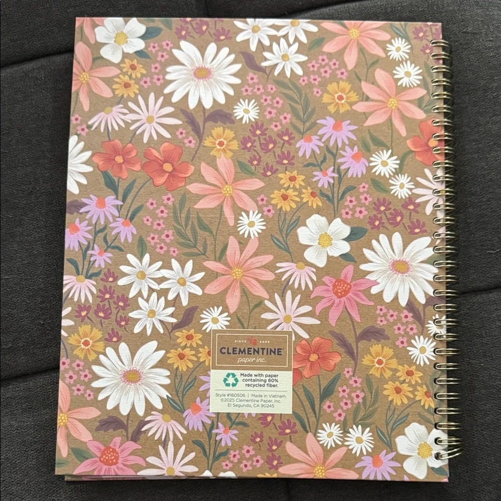 Clementine Floral 8.5 x 11” 2026 Planner